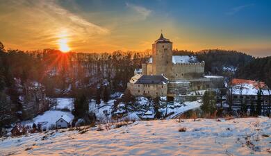 hrad kost český ráj zima